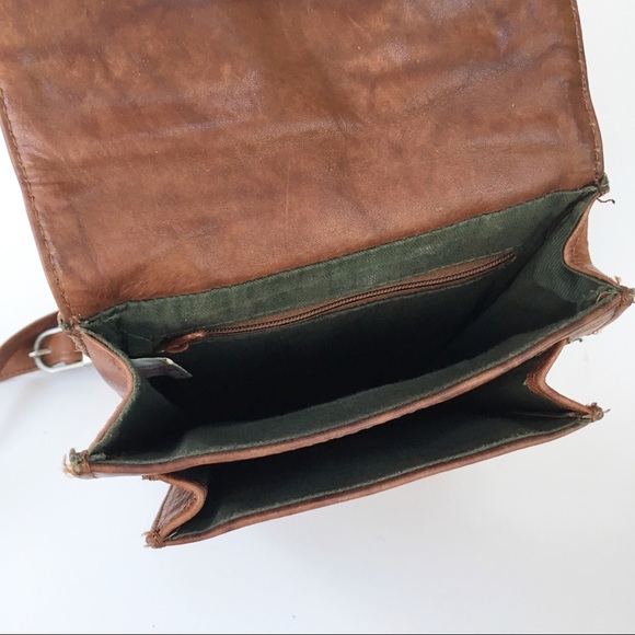 EAST WEST Leather Crossbody-Travel Organizer-Brwn - Picture 6 of 8